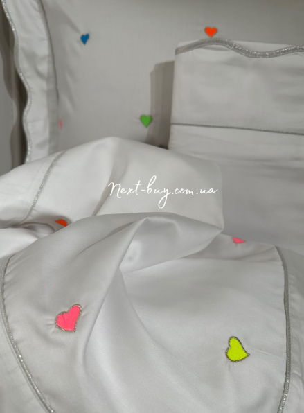 Maison D'or Les Coeurs neon white постельное белье евро 200х220 сатин с вышивкой сердечек