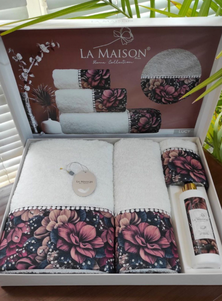 Набір махрових рушників La Maison Lucy 3шт. + ароматичний спрей