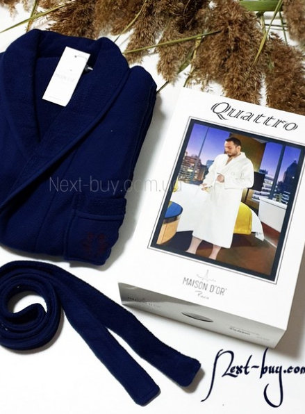Мужской махровый халат Maison D'or Quattro с воротником синий