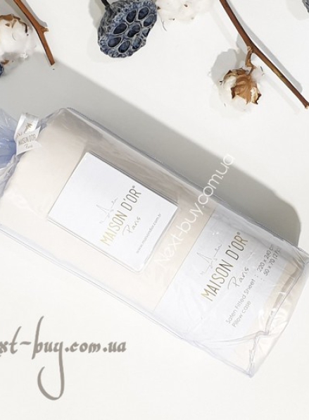 Сатинове простирадло на резинці 180х200+28см Maison D'or Satin fitted sheet ecru з наволочками