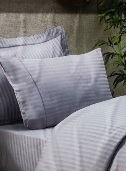 Maison D'or New Rails Grey постельное белье полуторное 160x220см сатин жаккард серый
