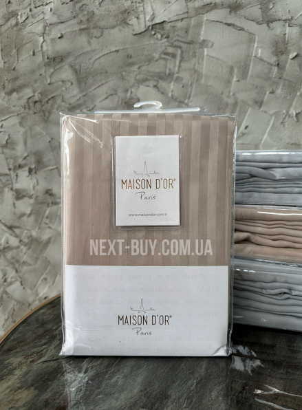 Простынь сатиновая 240х260см с наволочками Maison D'or Satin led bed sheet beige