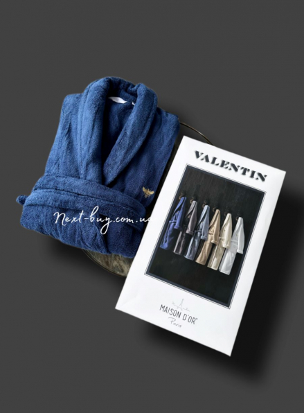 Мужской махровый халат Maison D`or Paris Valentin с вышивкой синий