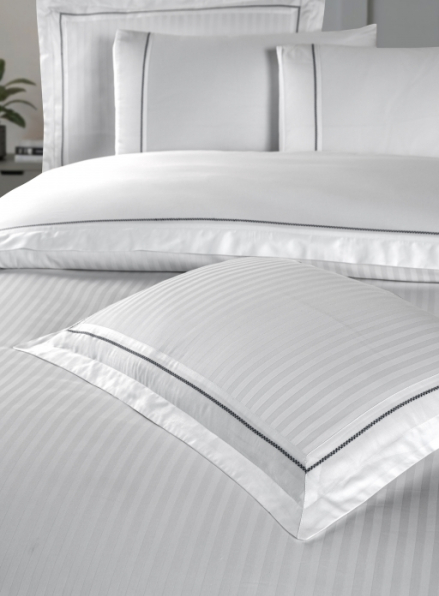 Постільна білизна Orcella White La Romano premium сатин Євро 200×220