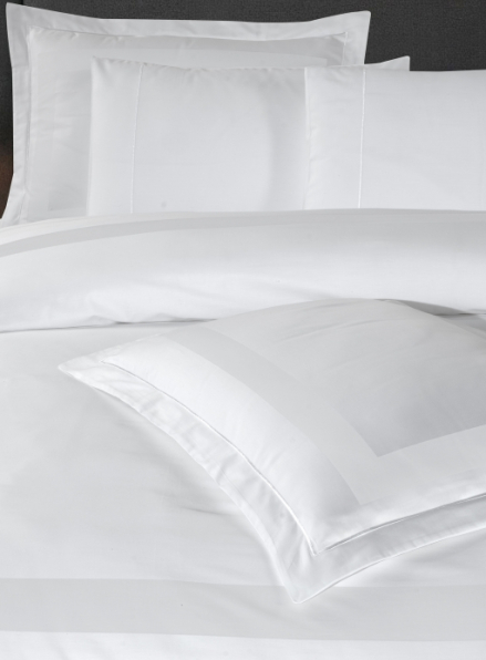 Постільна білизна Montova White La Romano premium сатин Євро 200×220