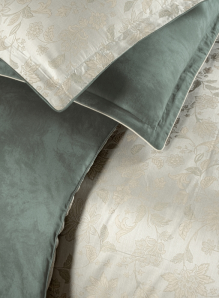 Постільна білизна Edesa Beige La Romano premium сатин Євро 200×220