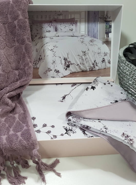 Maison D'or Paris Danielle Bedspread махровая простынь с бахромой хлопок фиолетовая