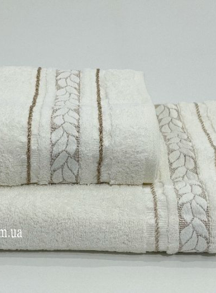 Махровое полотенце для бани Cestepe Filiz кремовое 70х140 Турция