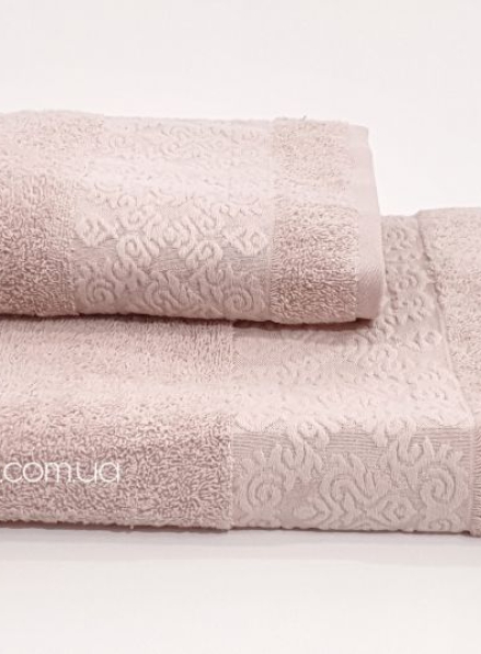 Махровое полотенце для бани Cestepe Regnum Athena грязно-розовое 70х140 Турция