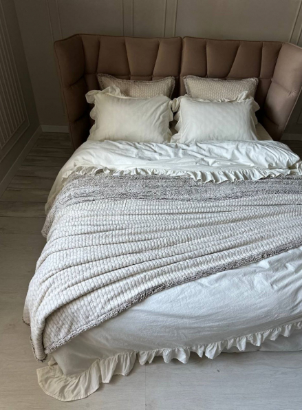 Двохстороннє тепле і м'яке покривало з наволочками Mosaic bej 220х260