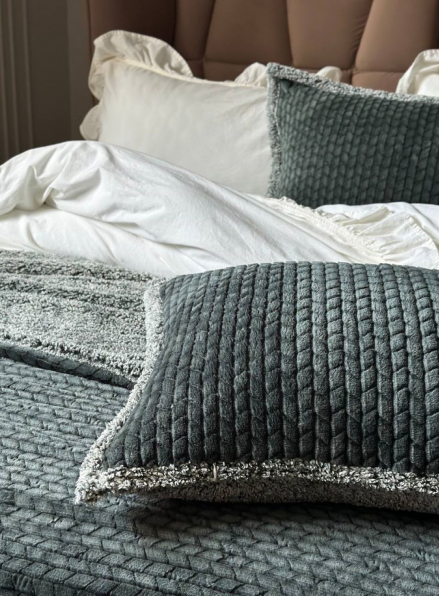 Двохстороннє тепле і м'яке покривало з наволочками Mosaic haki 220х260