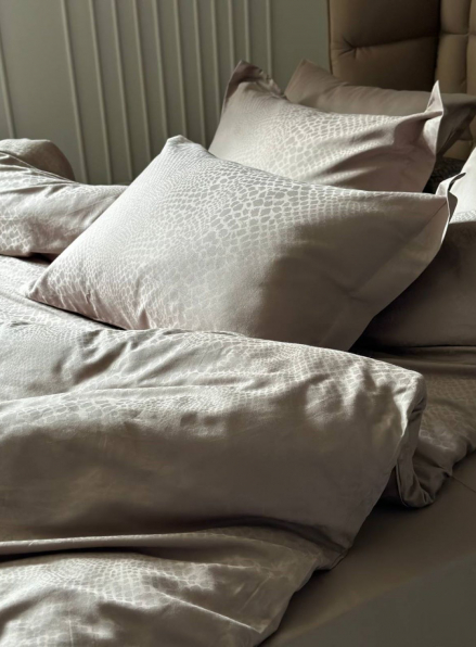 Постельное белье Saheser Austin bej евро 200х220 сатин-жаккард