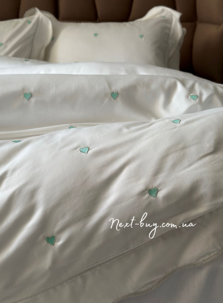 Maison D'or Les Coeurs cream-mint постільна білизна євро 200х220 сатин з аплікацією з сердечок
