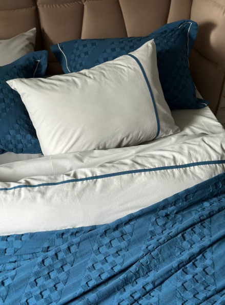 Постільна білизна з піке Saheser Helen blue євро 200х220