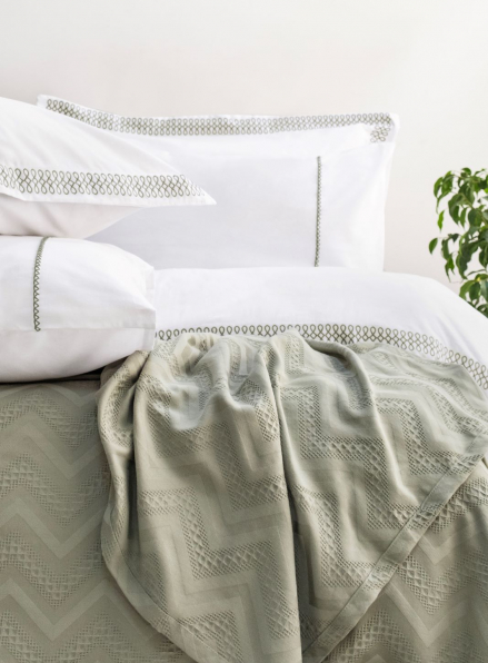 Постільна білизна з піке Saheser Noemi green євро 200х220