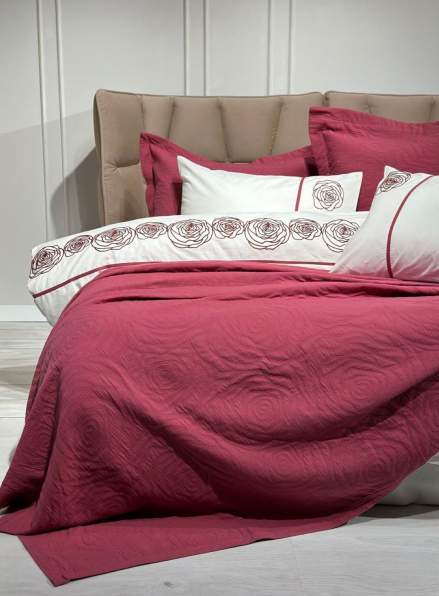 Постільна білизна з піке Saheser Novella visne євро 200х220
