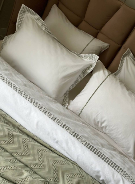 Постільна білизна з піке Saheser Noemi green євро 200х220