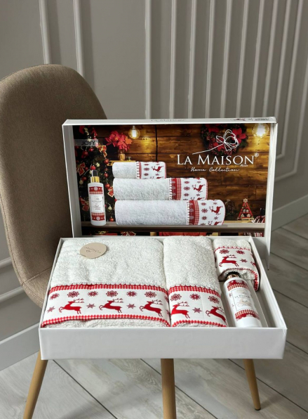 Новогодний набор махровых полотенец La Maison Joy 3шт. + ароматический спрей