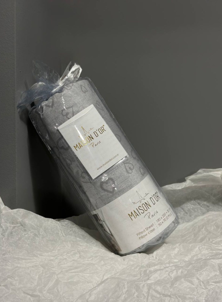 Простирадло на резинці 180х200+30см Feellove gri з наволочками