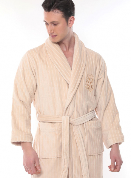 Maison Dor Paris Alberto чоловічий велюровий халат з шалевим коміром і золотою вишивкою бежевий