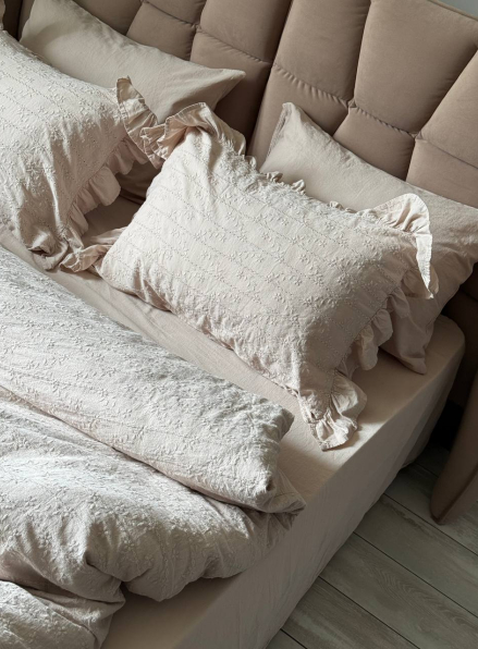 Постільна білизна з простирадлом на резинці Resital Bej євро жакард, варена бавовна