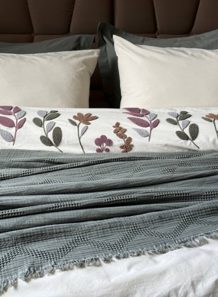 Постільна білизна з піке Saheser Paula Haki євро 200х220