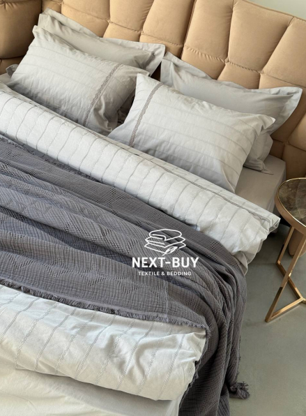 Постільна білизна з простирадлом на резинці Saheser Jasmin Gri Євро