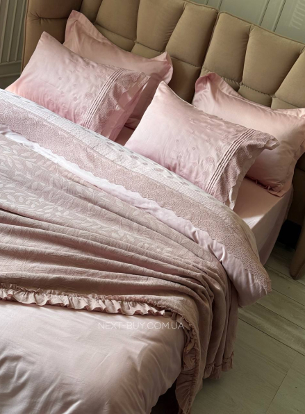 Maison D'or Roesia Estee Rose постільна білизна євро 200х220 сатин з вишивкою