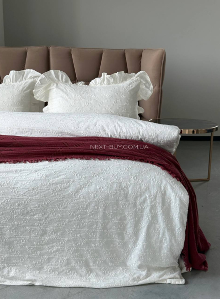 Постільна білизна з простирадлом на резинці Resital White євр жакард, варена бавовна