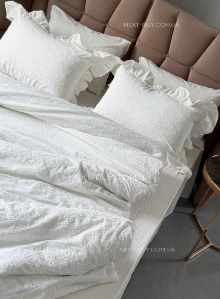 Постільна білизна з простирадлом на резинці Resital White євр жакард, варена бавовна
