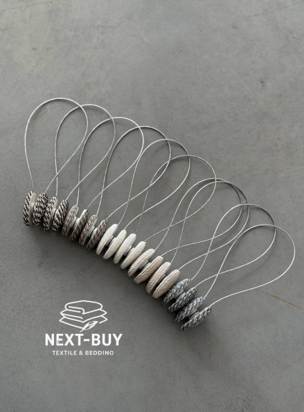 Шторний магніт на тросі сірого кольору Туречинна