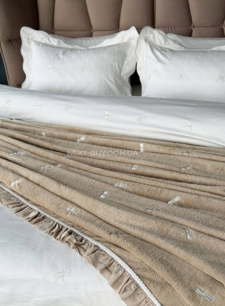 Maison D`or Les Azzures beige Bed Cover махрове покривало 220х240