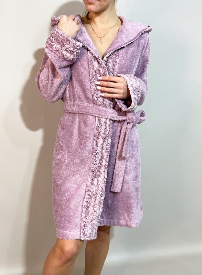Жіночий халат бамбуковий Maison D'or Vivienne dark lilac з трояндами - Зображення 3