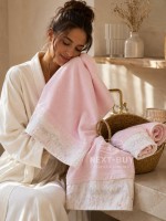 Набор бамбуковых полотенец Maison D'or Roses 3шт розовый — изображение 6