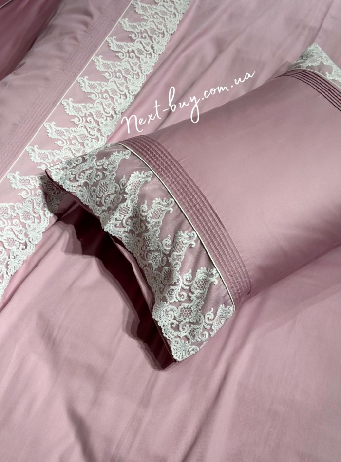 Постільна білизна Maison D'or Gloria dark lilac 200x220см сатин з мереживом фіолетовий - Зображення 4