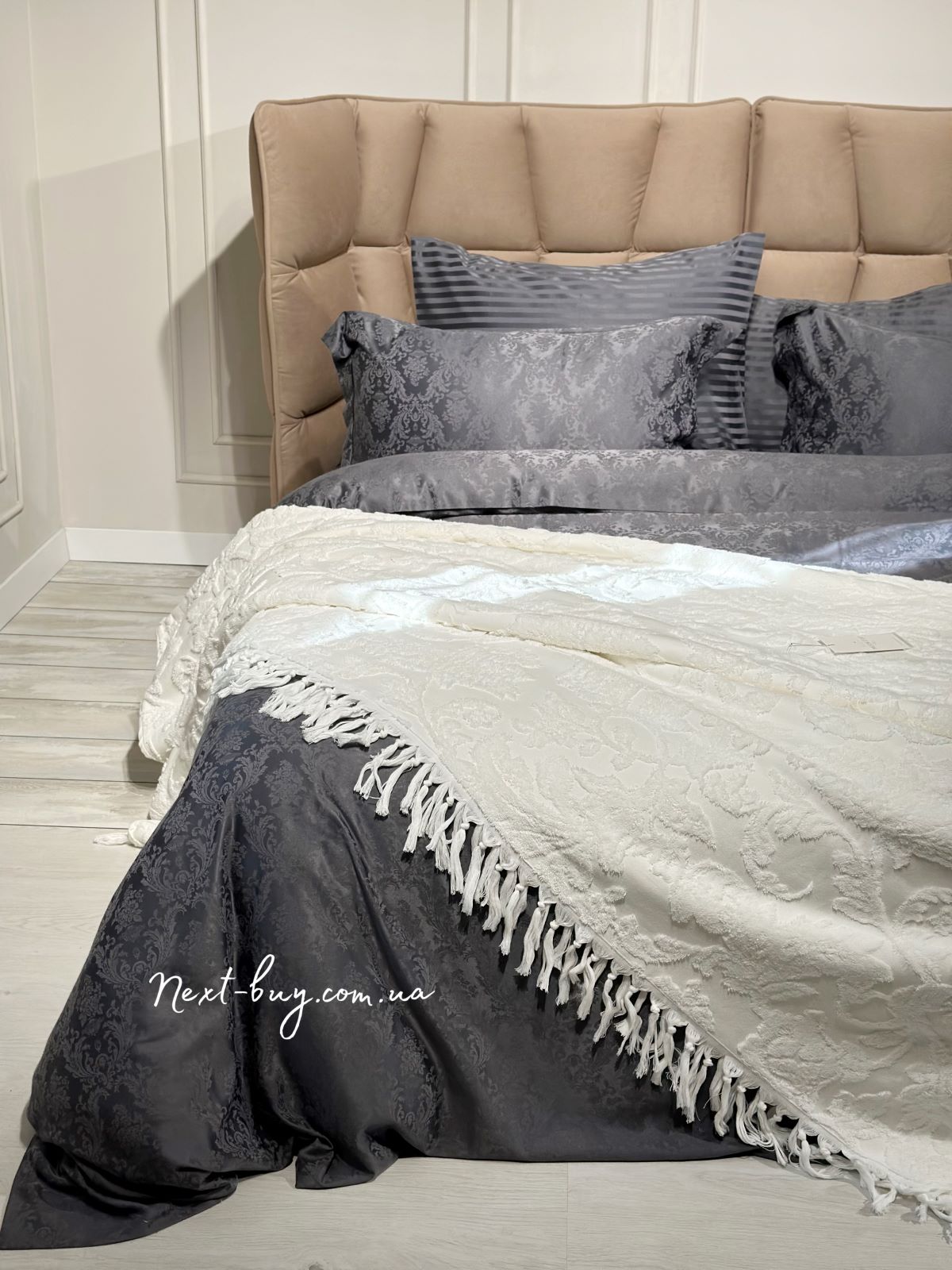 Maison D'or Paris Sanda Bedspread махрове простирадло-покривало з бахромою бавовна крем 220x240 - Зображення 1