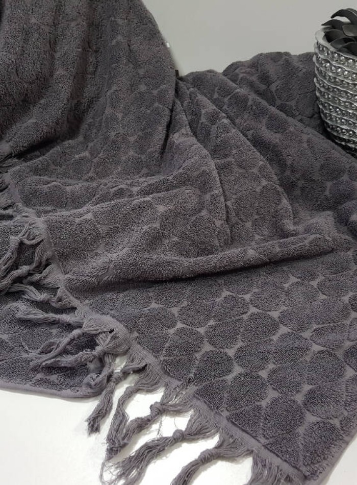 Maison D'or Paris Danielle Bedspread махровая простынь с бахромой хлопок антрацит — изображение 3