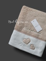 Maison D`or Monique Hearts махровое полотенце для сауны 85х150 розовое