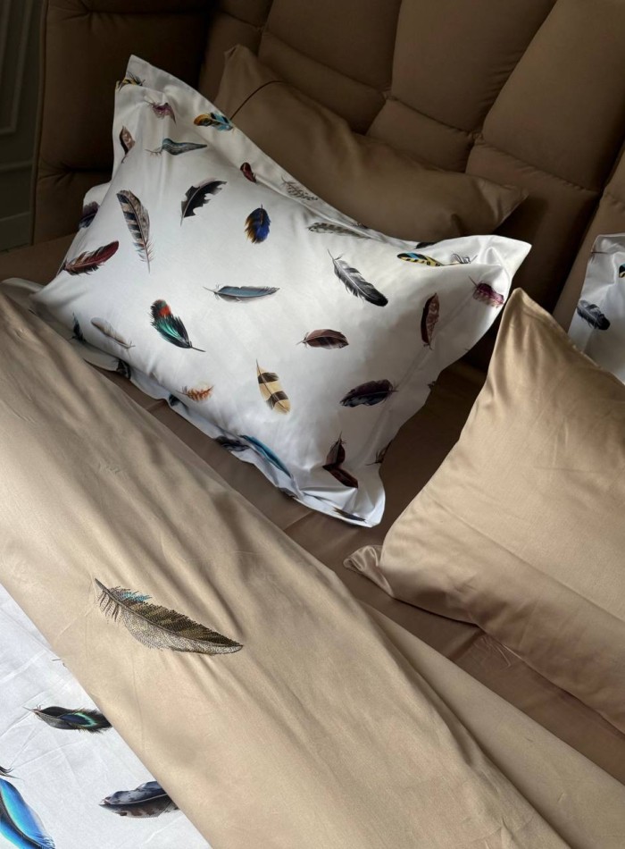 Maison D'or Pulume Volante beige постельное белье 200x220см сатин с вышивкой евро — изображение 6