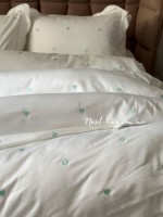 Maison D'or Les Coeurs cream-mint постільна білизна євро 200х220 сатин з аплікацією з сердечок - Зображення 3