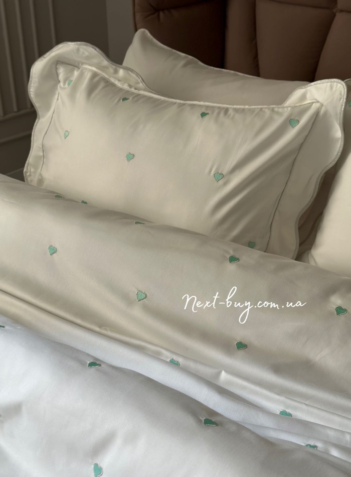 Maison D'or Les Coeurs cream-mint постільна білизна євро 200х220 сатин з аплікацією з сердечок - Зображення 5