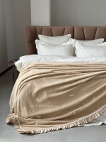 Maison D'or Les Azzures ecru-ecru постільна білизна євро 200х220 сатин з вишивкою бабок