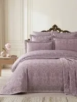 Maison D'or Mirabella Bedcover set lilac набор постельного белья c покрывалом и наволочками 200x220см сатин жаккард с кружевом