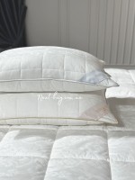 Подушка Maison D’or Classic Mirabella  Jacquard 50×70 – французька класика у вашій спальні - Зображення 2