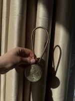 Магнит подхват для штор круглый, золотистый Турция — изображение 5