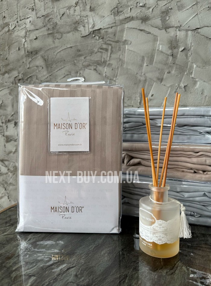 Простирадло сатинове Maison D'or Satin led bed sheet beige 240х260см з наволочками - Зображення 2