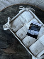 Набор кухонных полотенец в корзине Maison D'or Bee krem 4 шт 40х60 — изображение 4