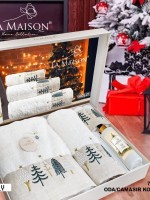 Новогодний набор махровых полотенец La Maison Holly 3шт. + ароматический спрей — изображение 9