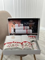 Новогодний набор махровых полотенец La Maison Missy 3шт. + ароматический спрей — изображение 4