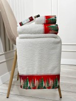 Новогодний набор махровых полотенец La Maison Clara 3шт. + ароматический спрей